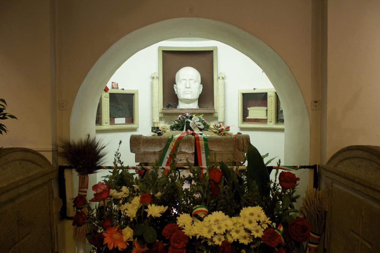 Il Prato Bed & Breakfast Predappio Exterior photo